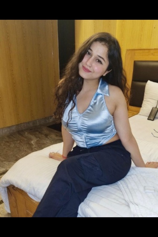hot  call girls in Bhikaji Cama Place